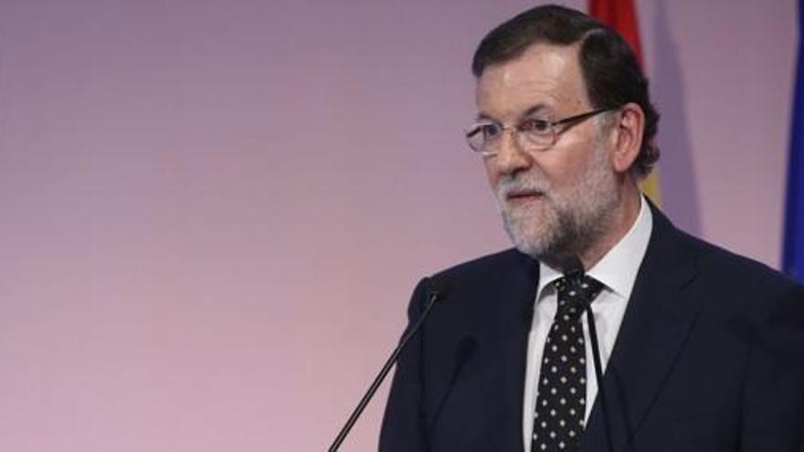 Rajoy anuncia que la rebaixa de l&#039;IRPF entrarà en vigor aquest mes