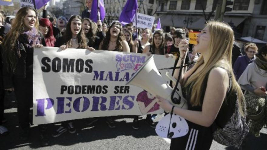 Masiva marcha en el Día de la Mujer