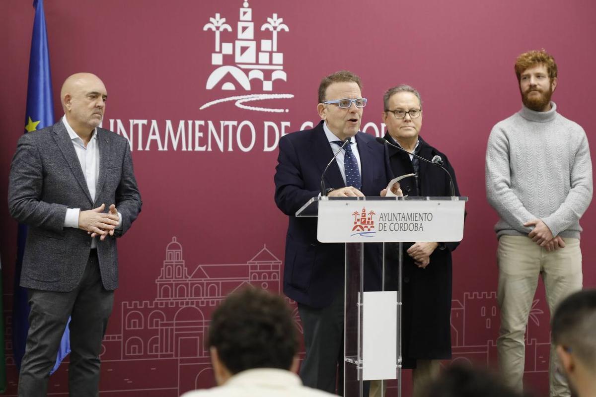 Julián Urbano, este viernes durante la presentación del Cartero Real.