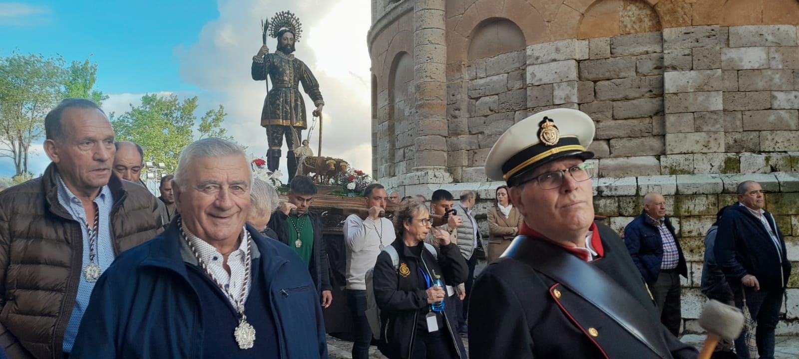 GALERÍA | Agricultores y devotos participan en la procesión de San Isidro Labrador en Toro