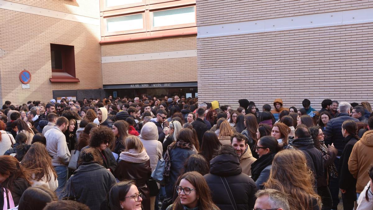 Examen MIR en València 2026