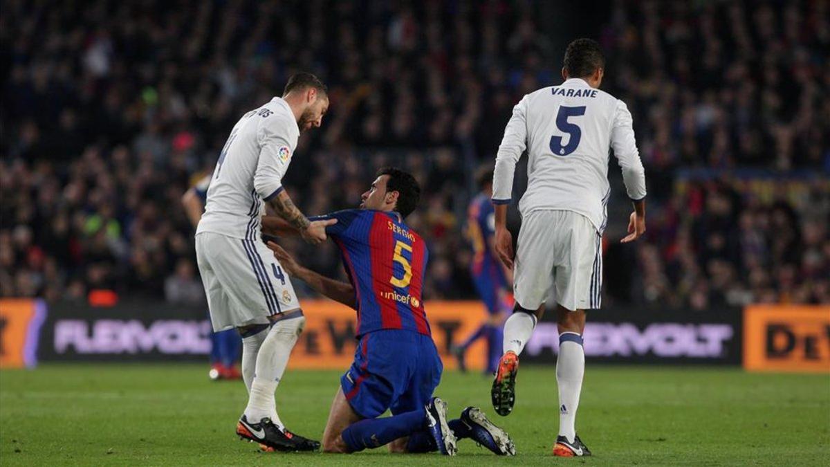 Busquets y Ramos son los jugadores que más Clásicos han disputado