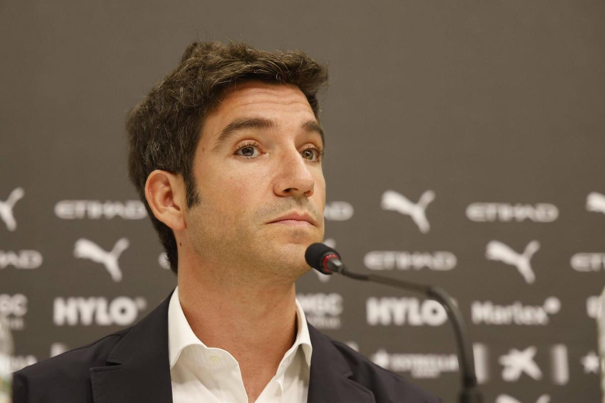 Les imatges de la roda de premsa sobre el descens del Girona Les imatges de la roda de premsa sobre el descens del Girona