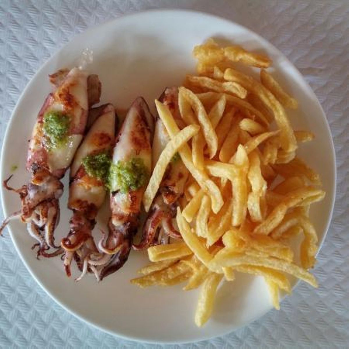 Chipirones a la plancha, gran sabor, mejor precio.
