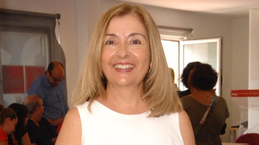 Lourdes Armas.