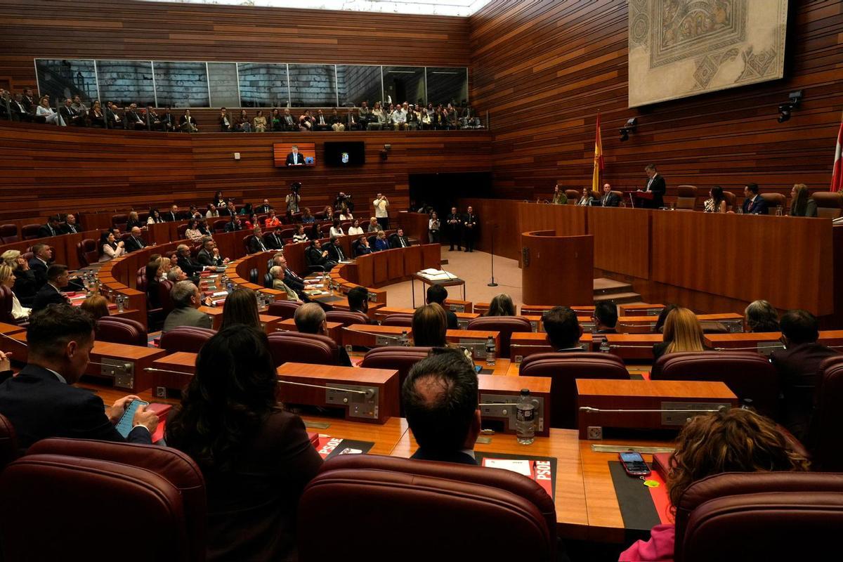 Los rostros zamoranos en la constitución de las Cortes de Castilla y León: la sesión, en imágenes Los rostros zamoranos en la constitución de las Cortes de Castilla y León: la sesión, en imágenes