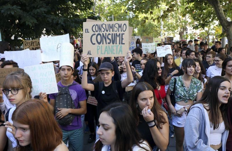 Manifestación por el clima en Zaragoza