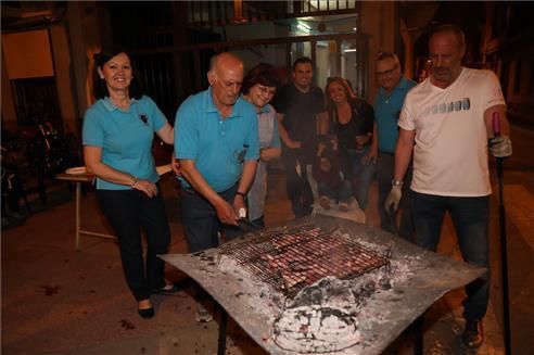 Las hogueras tomaron protagonismo en la Nit de la Xulla en Vila-real