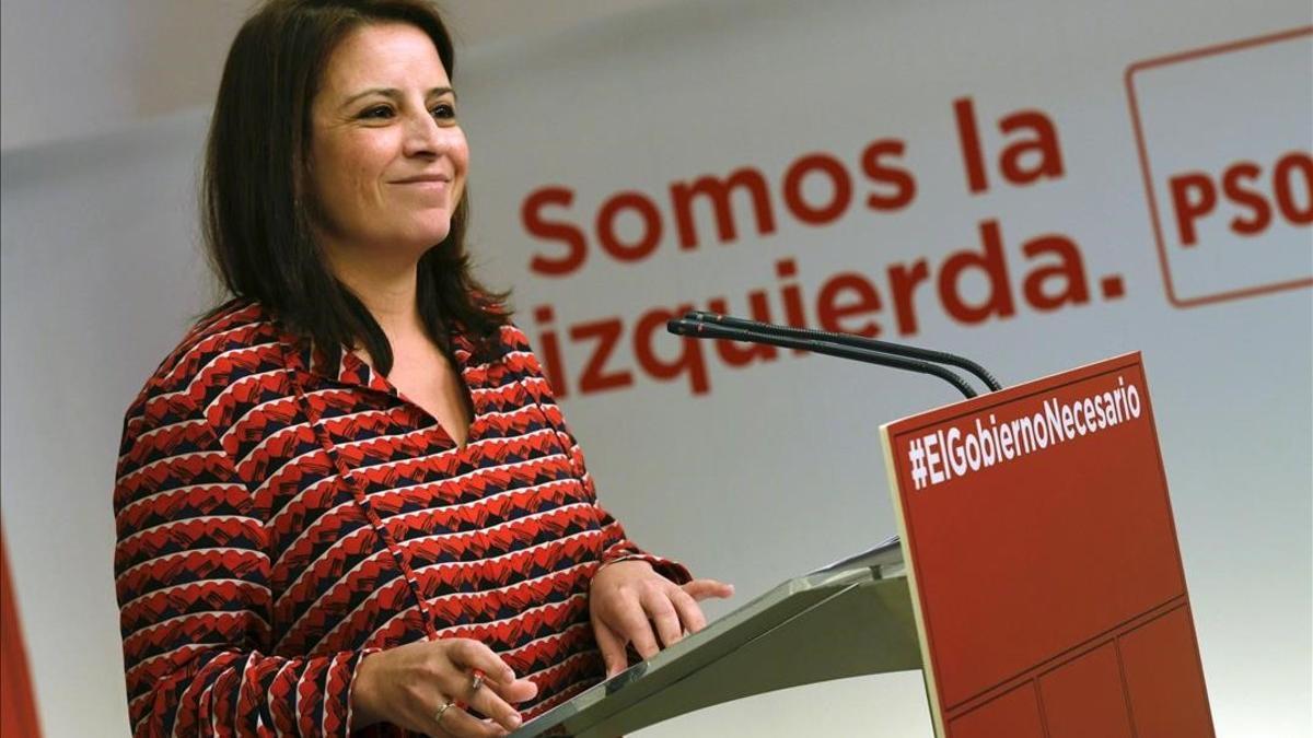 La vicesecretaria general del PSOE, Adriana Lastra, durante una rueda de prensa en la sede del partido.