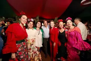 Cuca Gamarra, secretaria general del PP, visita la Feria de Córdoba