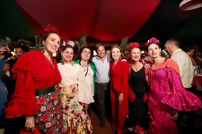 Cuca Gamarra, en la recepción del PP en la Feria de Córdoba