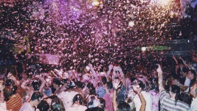 Fiesta de la espuma en 1997.