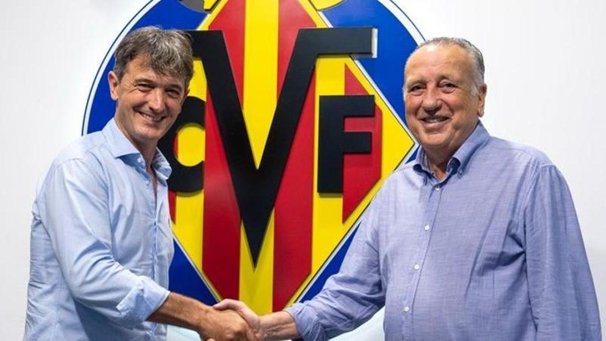 Pacheta junto al presidente del Villarreal, Fernando Roig