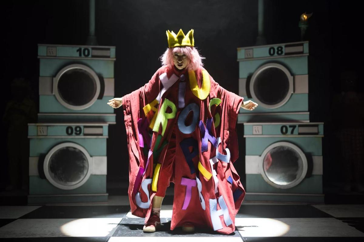 Una escena de «Caperucita en Manhattan».