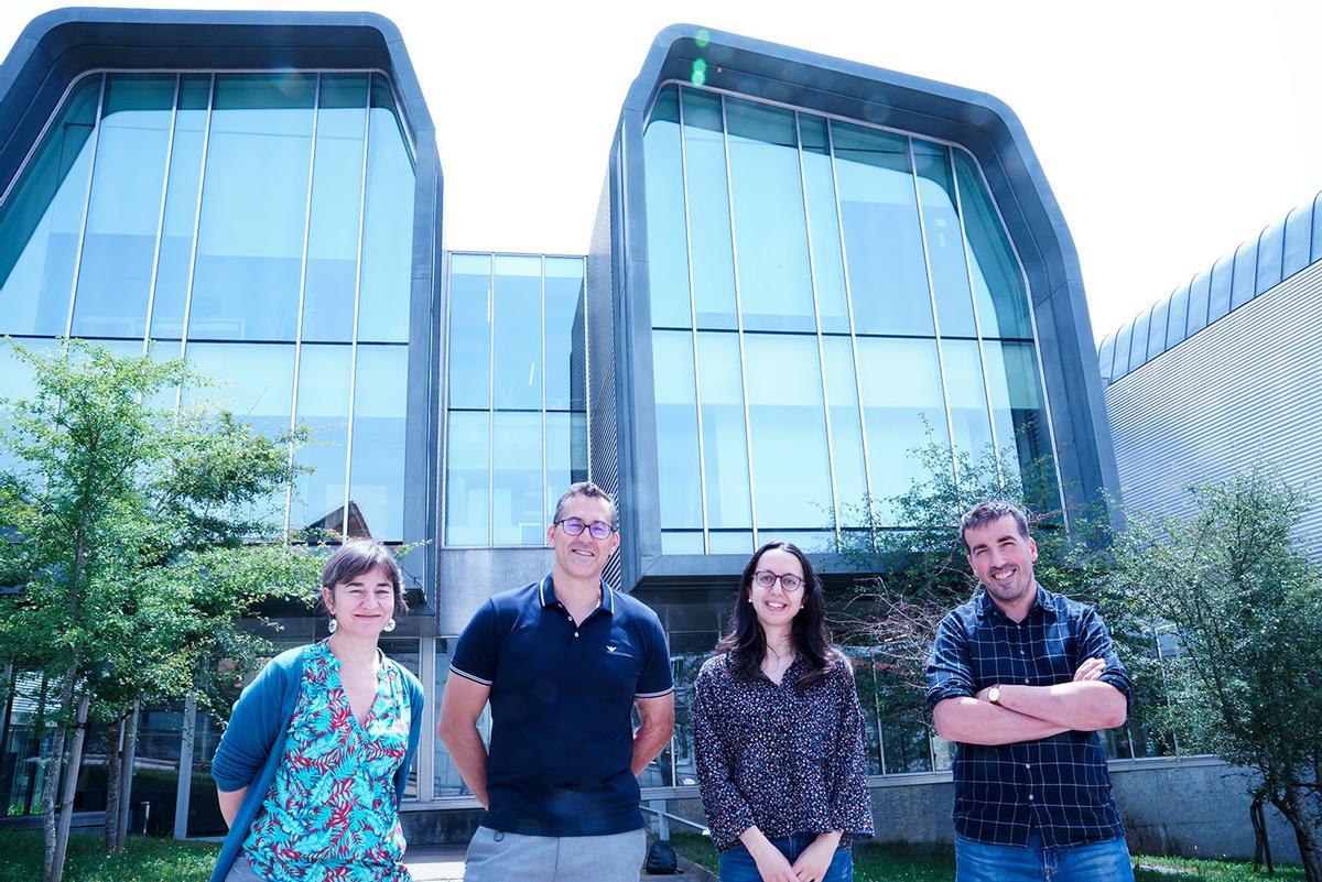 Belen Vaz, Miguel Correa, Andrea Mariño y Moisés Pérez