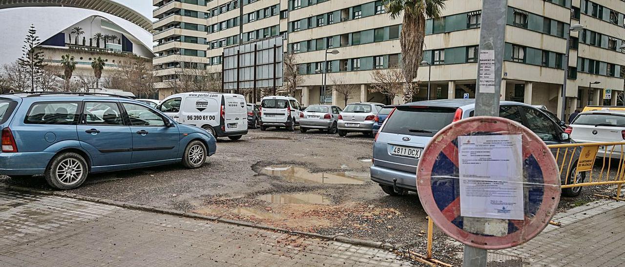 Solar de Mont-Olivet que se habilitará como estacionamiento provisional. | LEVANTE-EMV