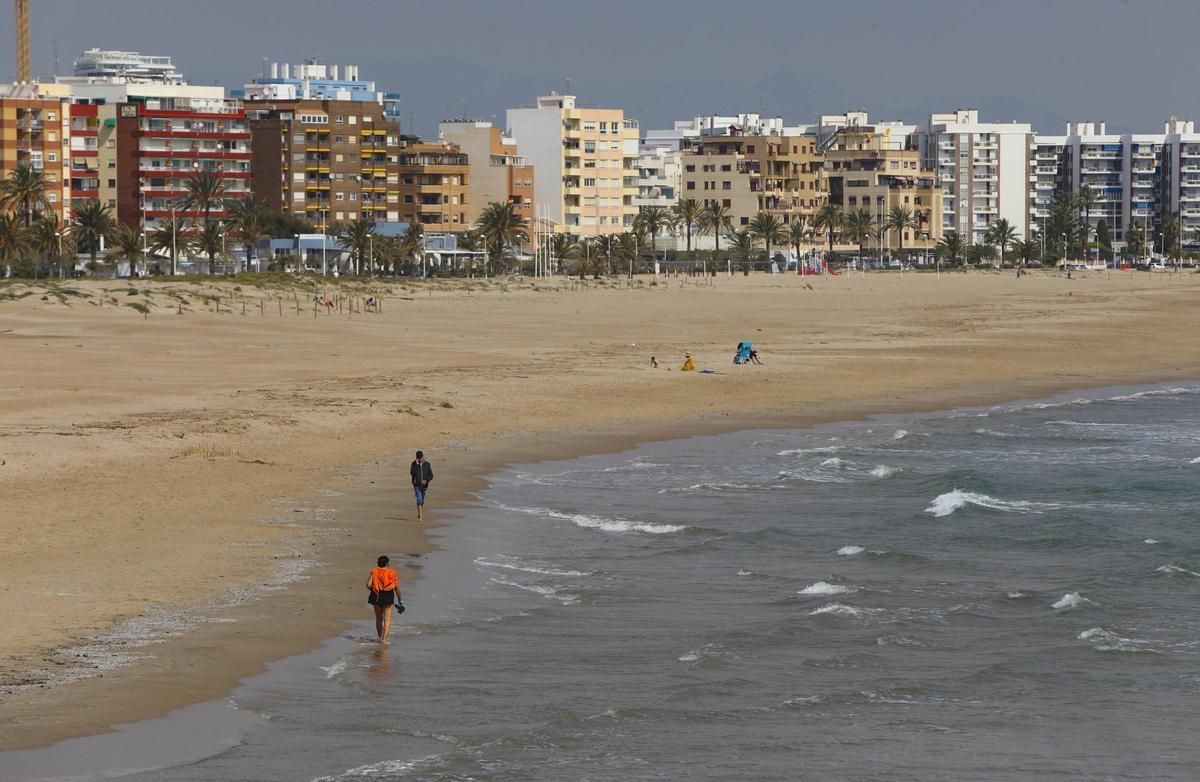 Playa del Port de Sagunt.