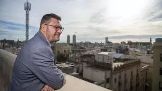 Entrevista a Lluís Moreno, presidente de la comisión para la ampliación de El Prat: "No queremos que el aeropuerto se convierta en el nuevo Rodalies"