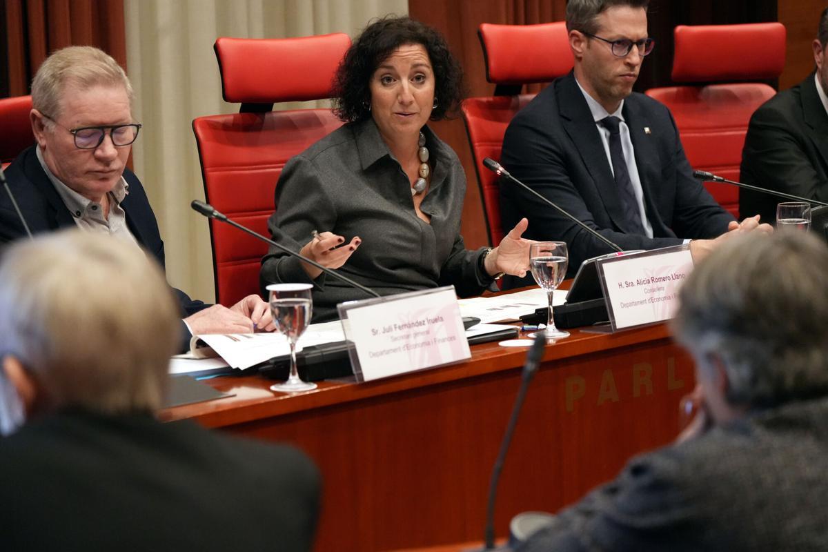 La consellera d'Economia i Finances, Alícia Romero, comparece en el Parlament para explicar los presupuestos de la Generalitat.
