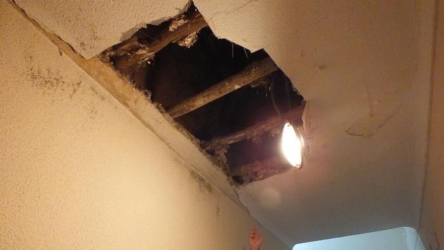 Una rifa benéfica busca salvar la iglesia de Los Trinitarios de Córdoba del deterioro por goteras y desprendimientos
