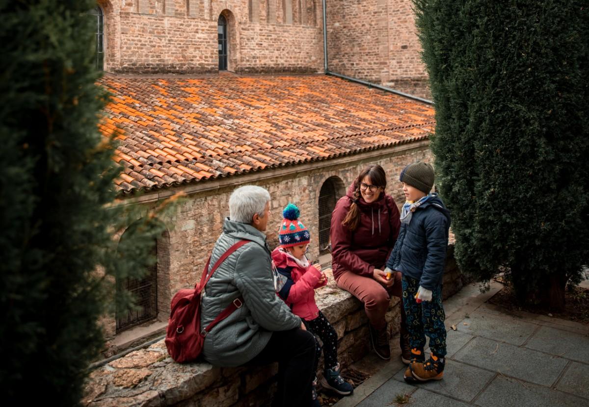 El Monasterio de Santa María de Ripoll es uno de los monumentos románicos más destacados de Catalunya