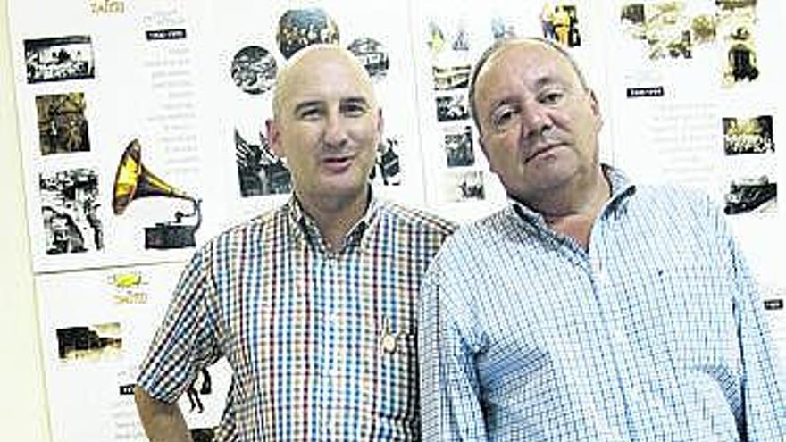 Por la izquierda, Orlando Pérez y Juan Antonio Losada, en la exposición