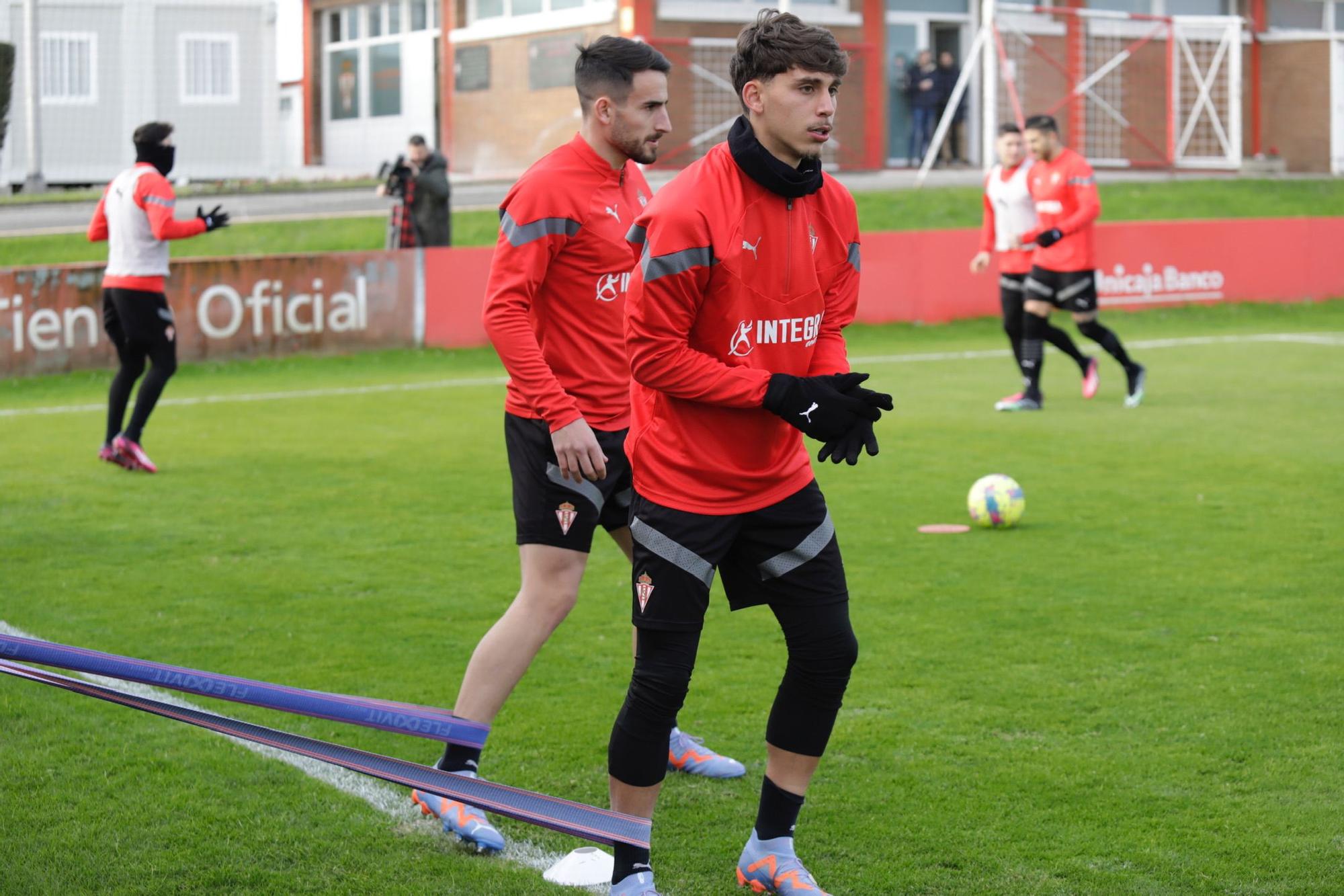 EN IMÁGENES: Primer entrenamientos del Sporting tras el cierre del mercado de fichajes de invierno