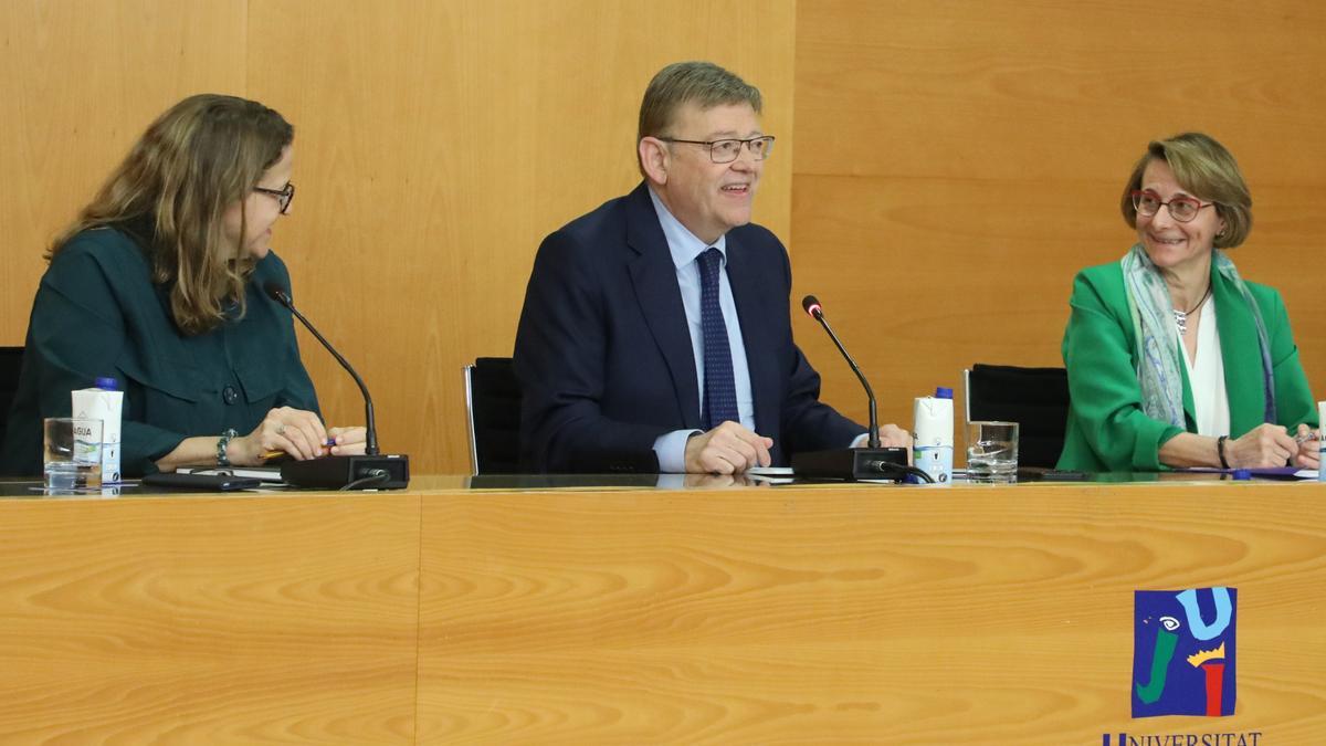 El president de la Generalitat valenciana, Ximo Puig, durante su intervención este martes en la UJI