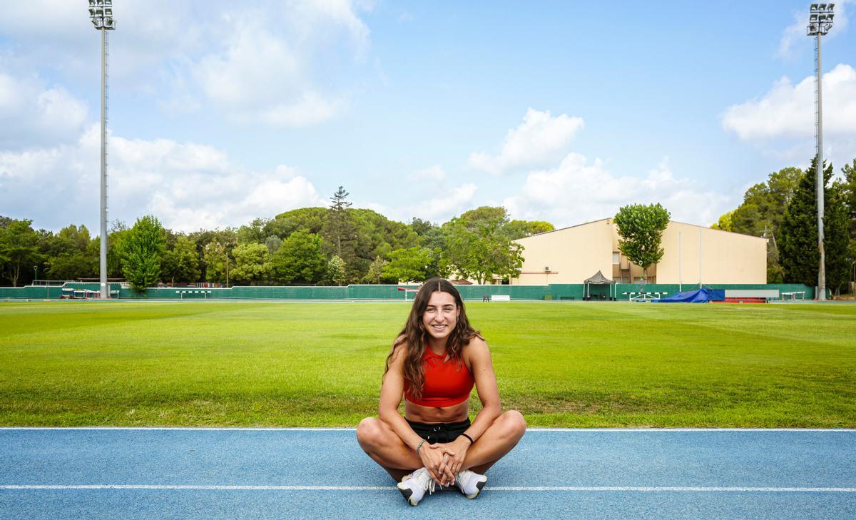 L’any en blanc de l’atleta Sara Gallego: «M’he passat molts dies plorant»