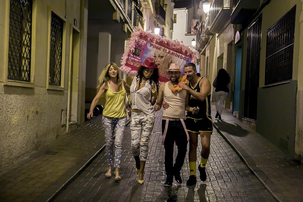 Celebrando el amor libre en Benidorm