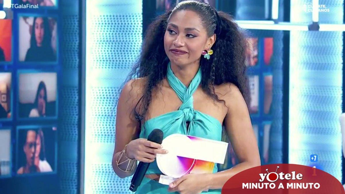 Nía tras proclamarse ganadora de 'OT 2020'