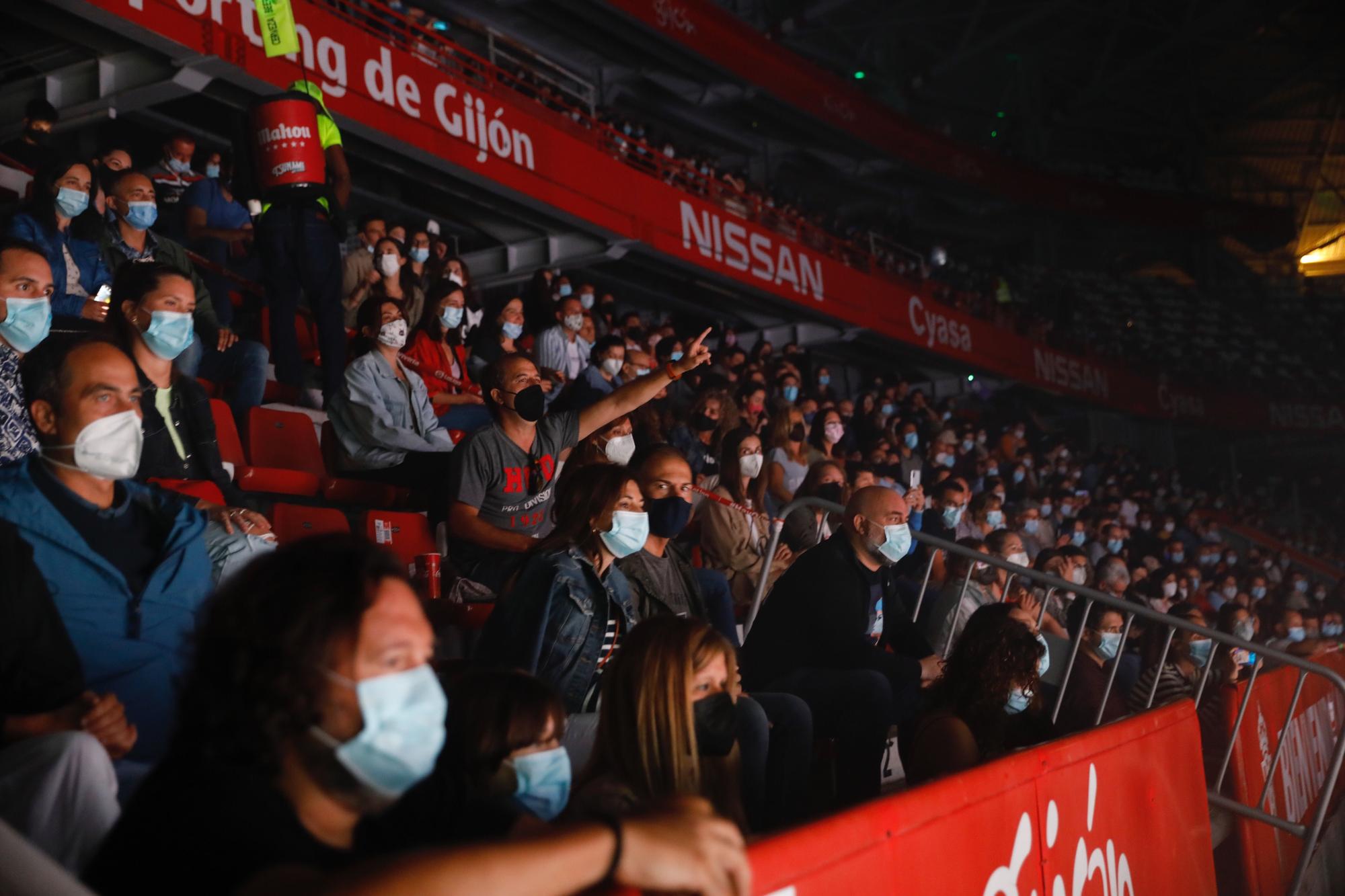 El concierto de Love of Lesbian en El Molinón, en imágenes