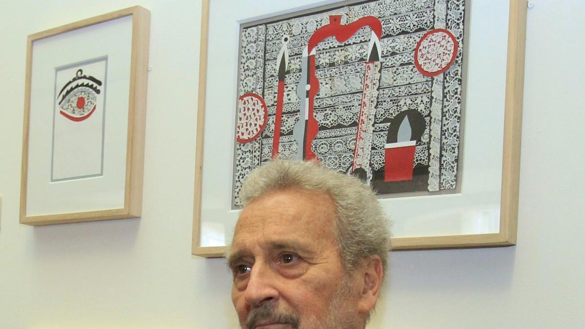 Vicente Rojo durant una exposició a la Ciutat de Mèxic el 27 de març del 2015