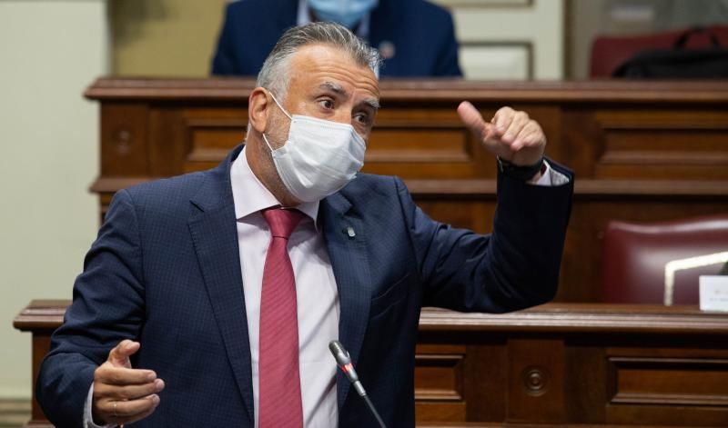 Pleno del Parlamento de Canarias.