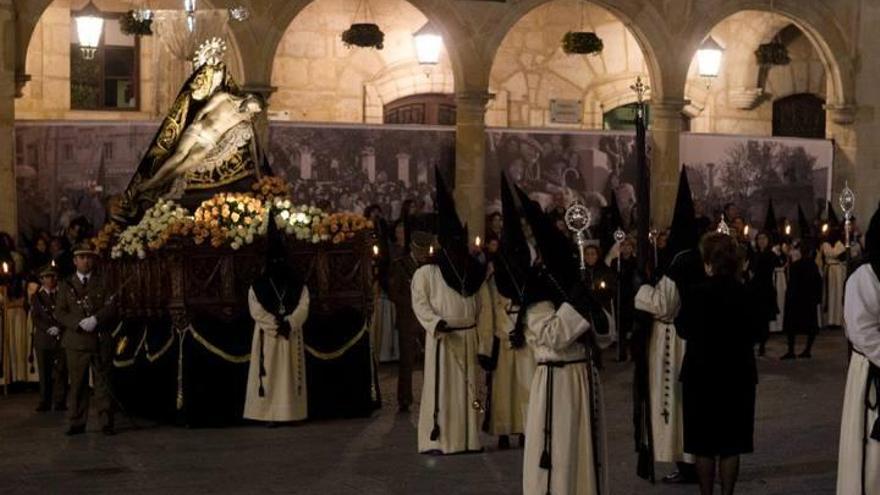 Procesión de Nuestra Madre de las Angustias.