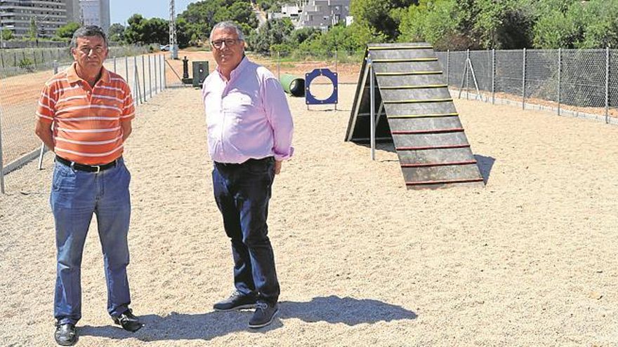 Orpesa amplía el parque canino de la calle recholar