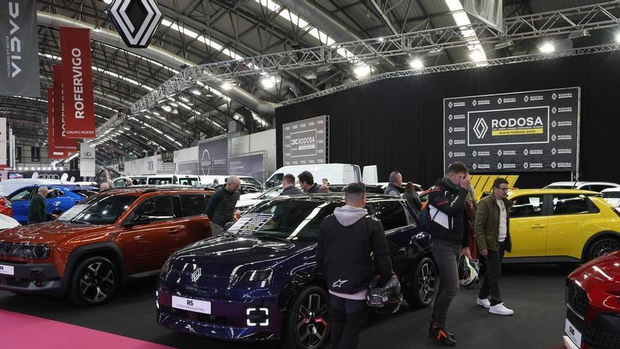 El alza de los combustibles da al coche eléctrico el «empujón» que le faltaba: las ventas crecen un 84% en Galicia hasta mayo