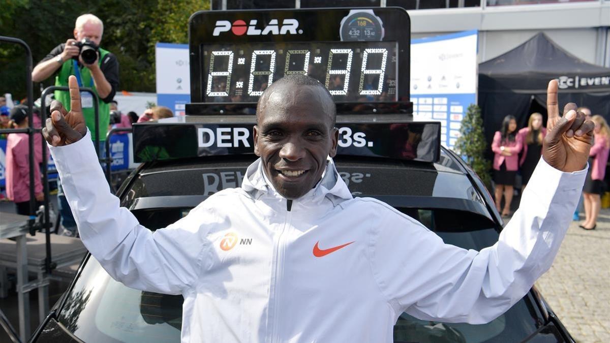 Eliud Kipchoge ha establecido un nuevo récord mundial durante la maratón de Berlín.