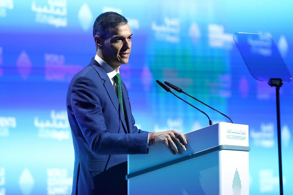 El presidente del Gobierno, Pedro Sanchez, interviene durante la reunión anual del World Government Summit, a 3 de febrero de 2026, en Dubái (Emiratos Árabes Unidos).