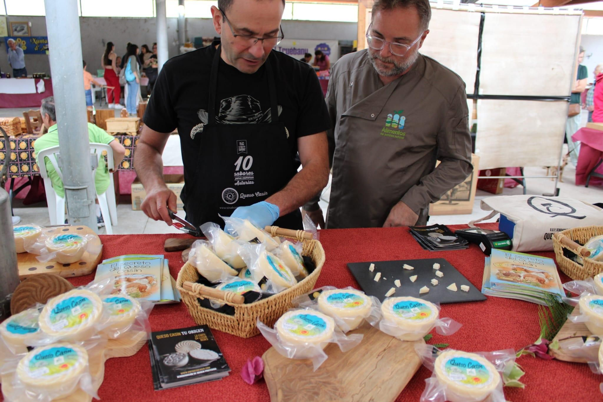 Así fue la gran fiesta del queso más antiguo de Asturias: el certamen del queso casín