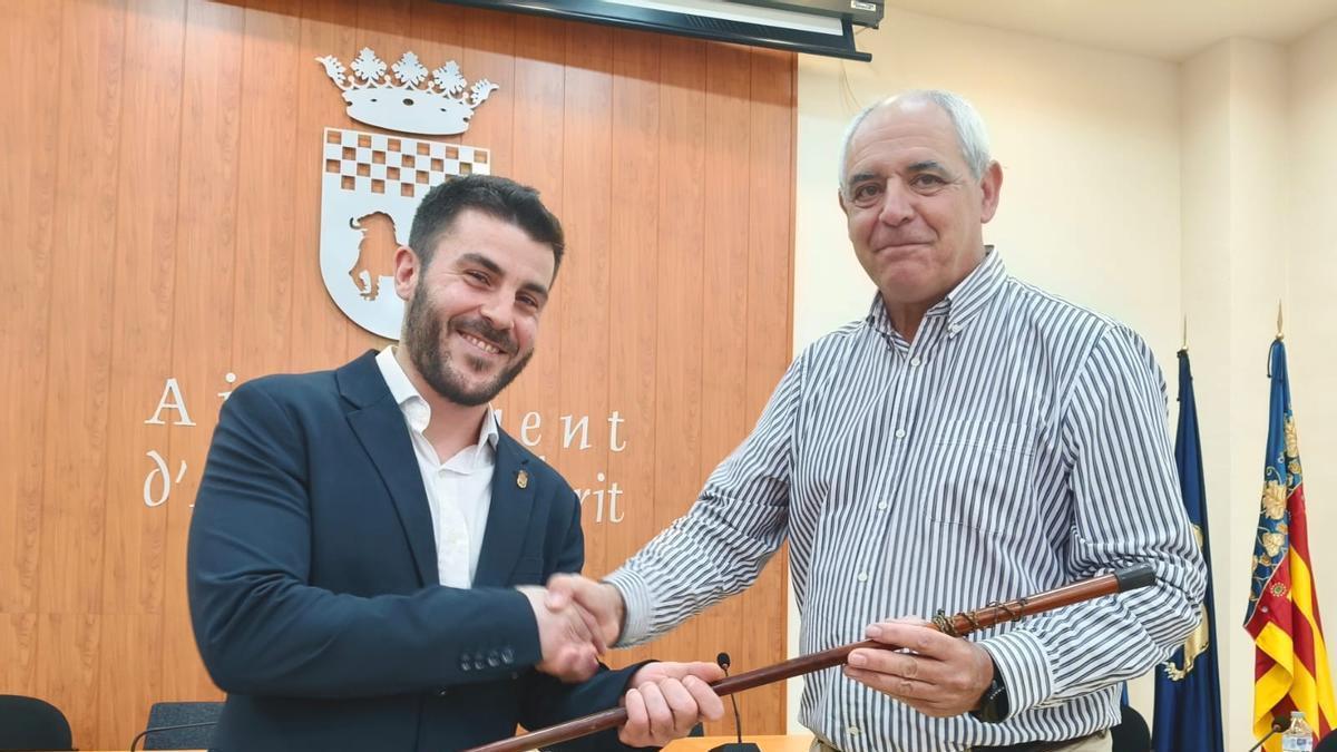 Así ha sido el pleno celebrado para cambiar la alcaldía en Aielo de Malferit y cumplir el pacto de gobierno