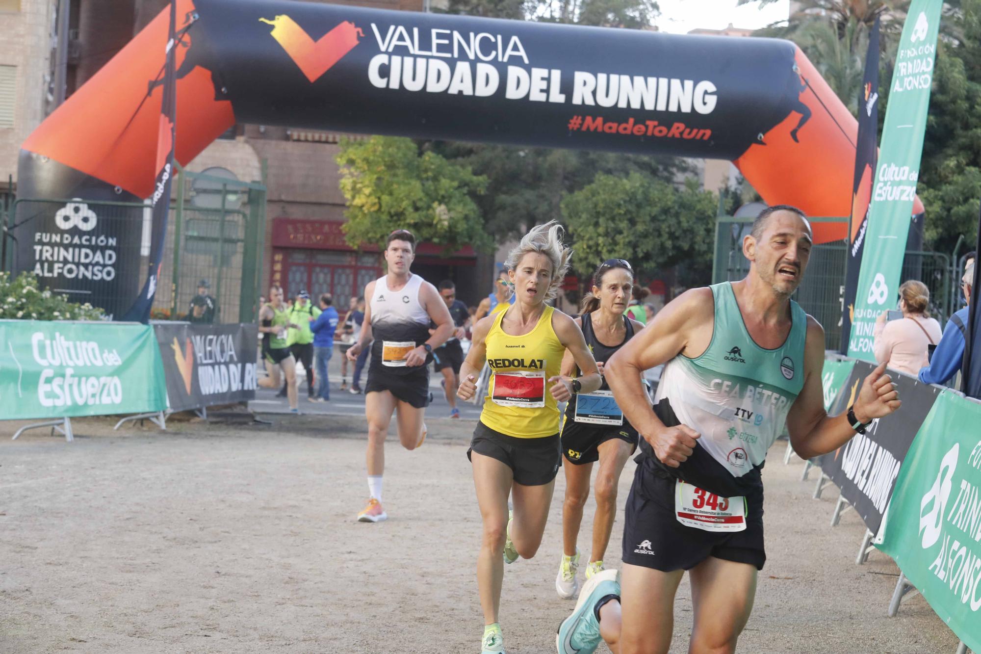 ¡Búscate en la X Carrera de la Universitat de València!