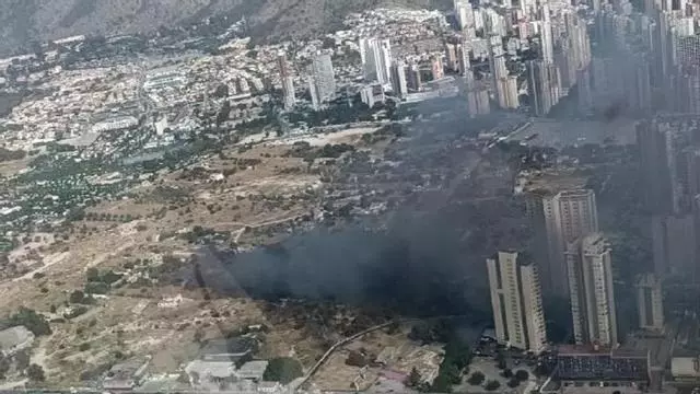 Estas son las vistas aéreas del incendio en Benidorm