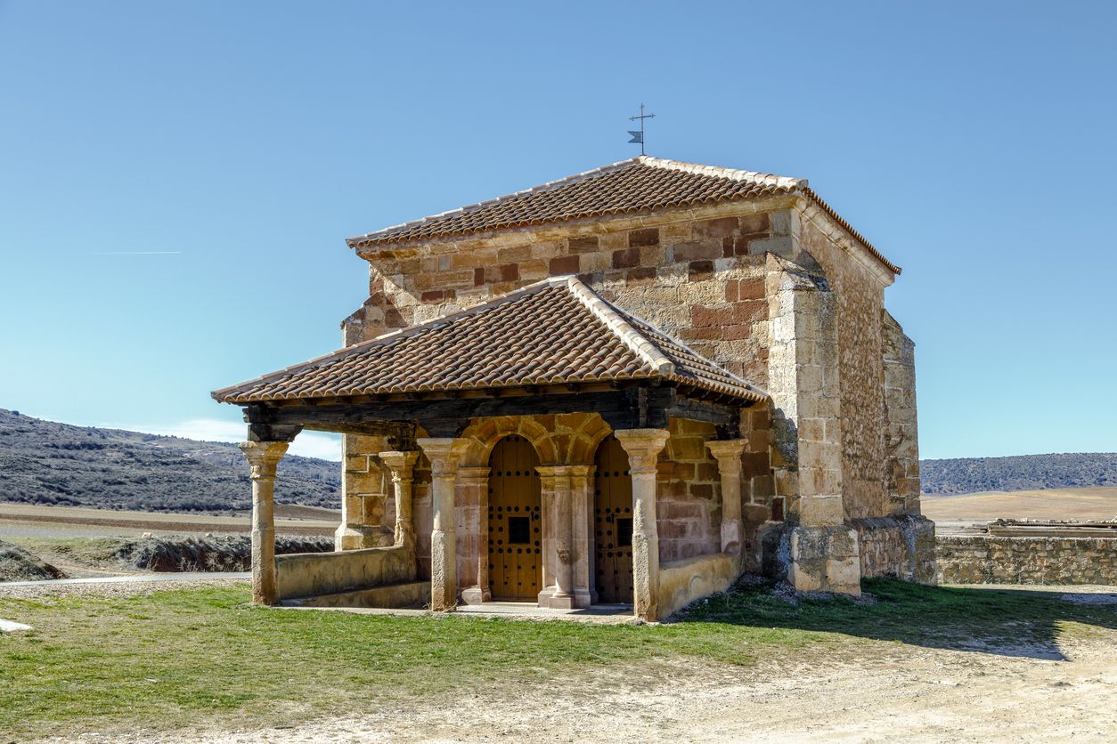 Capilla románica de La Soledad.