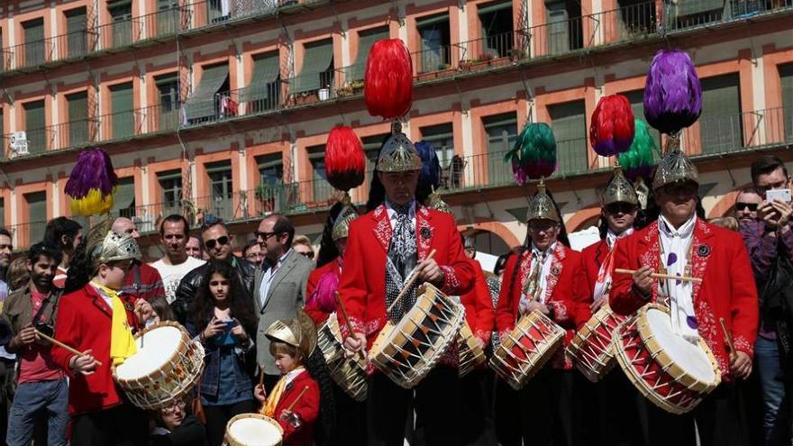 El PSOE reclama apoyo para que las tamborradas sean Patrimonio de la Humanidad