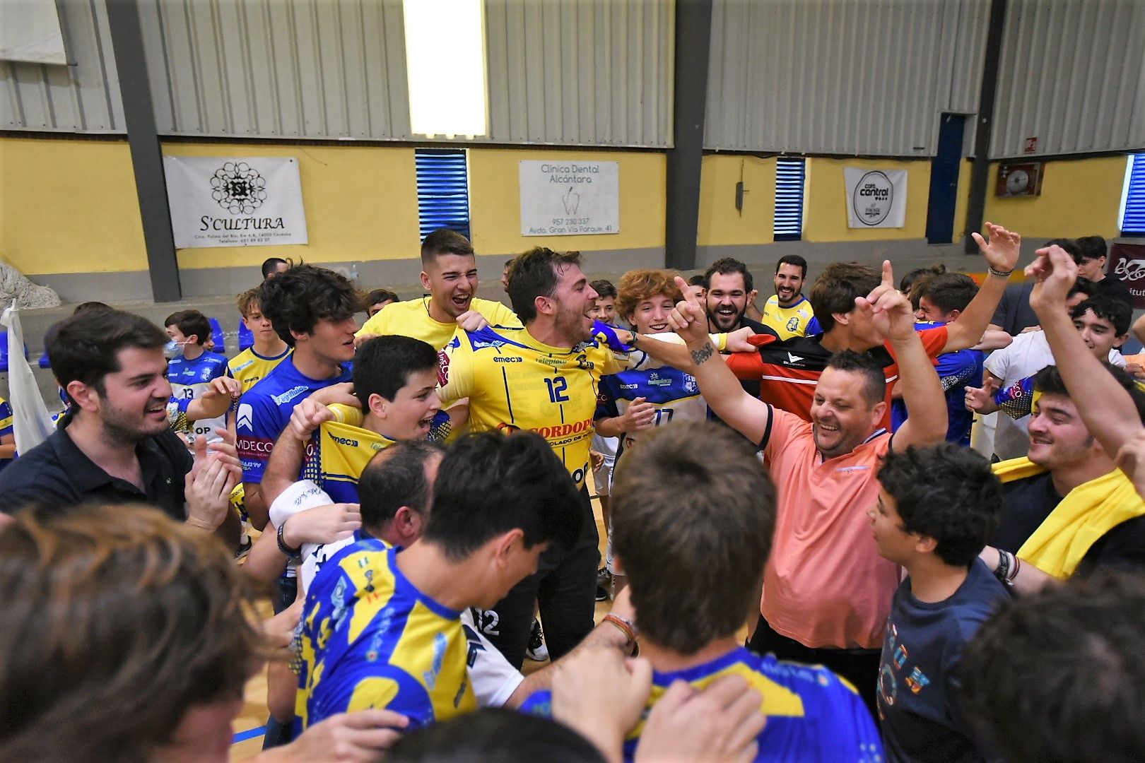 La Salle asciende como campeón a la Primera Nacional de balonmano