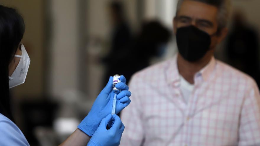 Andalucía administra casi 30 vacunas contra la viruela del mono desde el martes