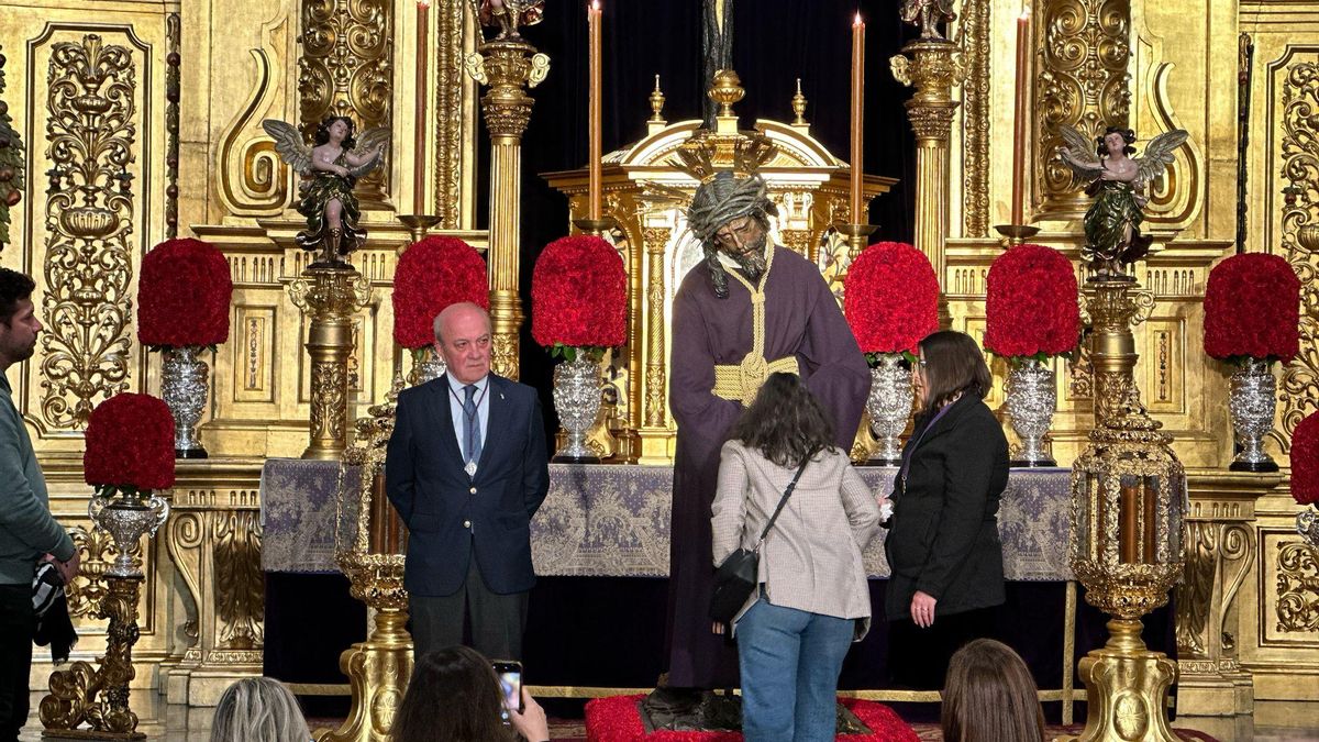 Besamanos en el Gran Poder