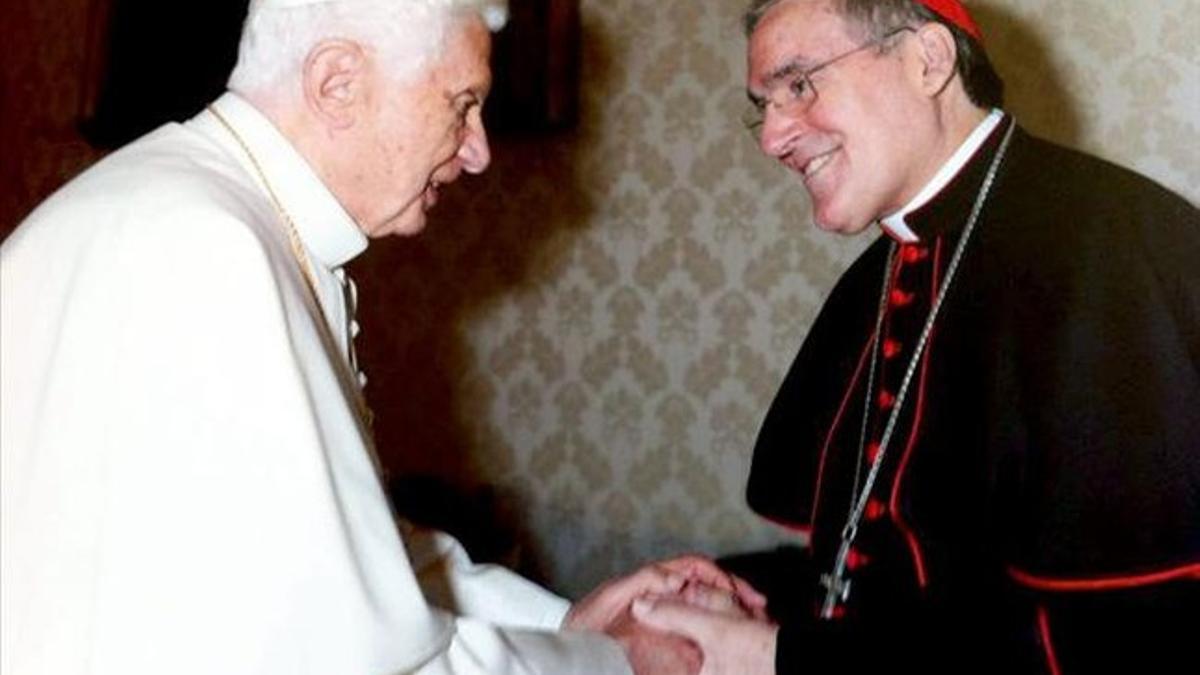 Martínez Sistach con Benedicto XVI, el pasado junio en Roma.