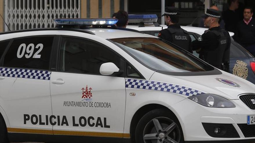 Tres heridos en dos accidentes de tráfico ocurridos en Córdoba en apenas dos horas